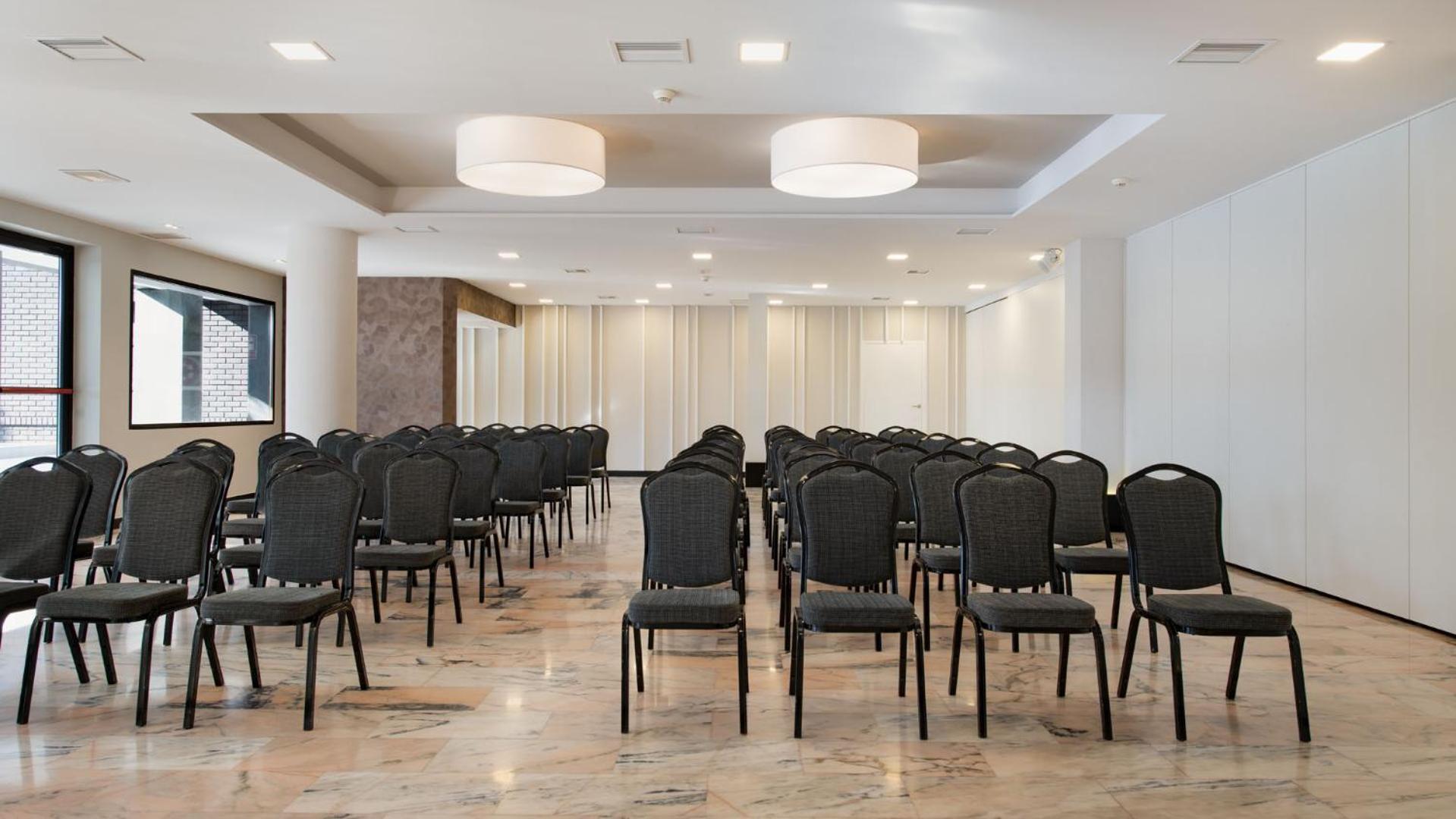 Hotel Parque Real Ciudad Real Ngoại thất bức ảnh