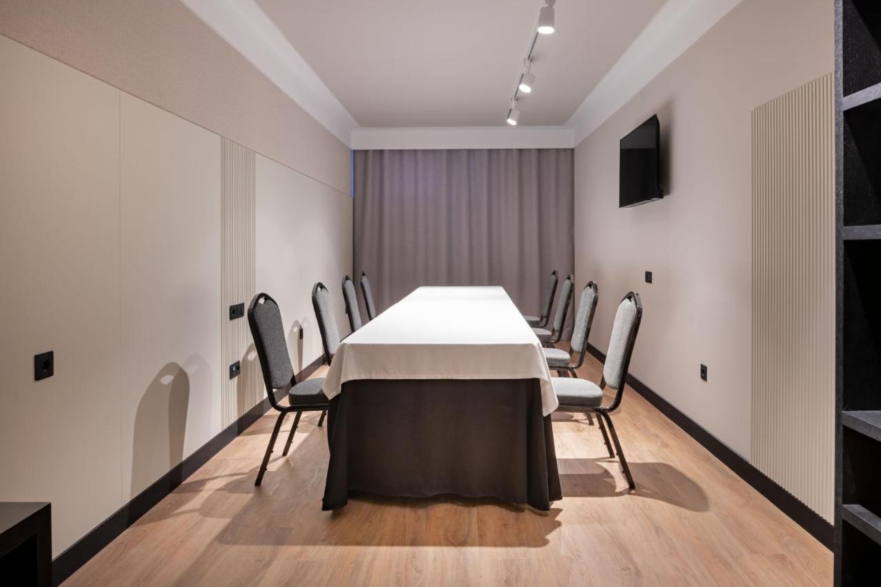 Hotel Parque Real Ciudad Real Ngoại thất bức ảnh