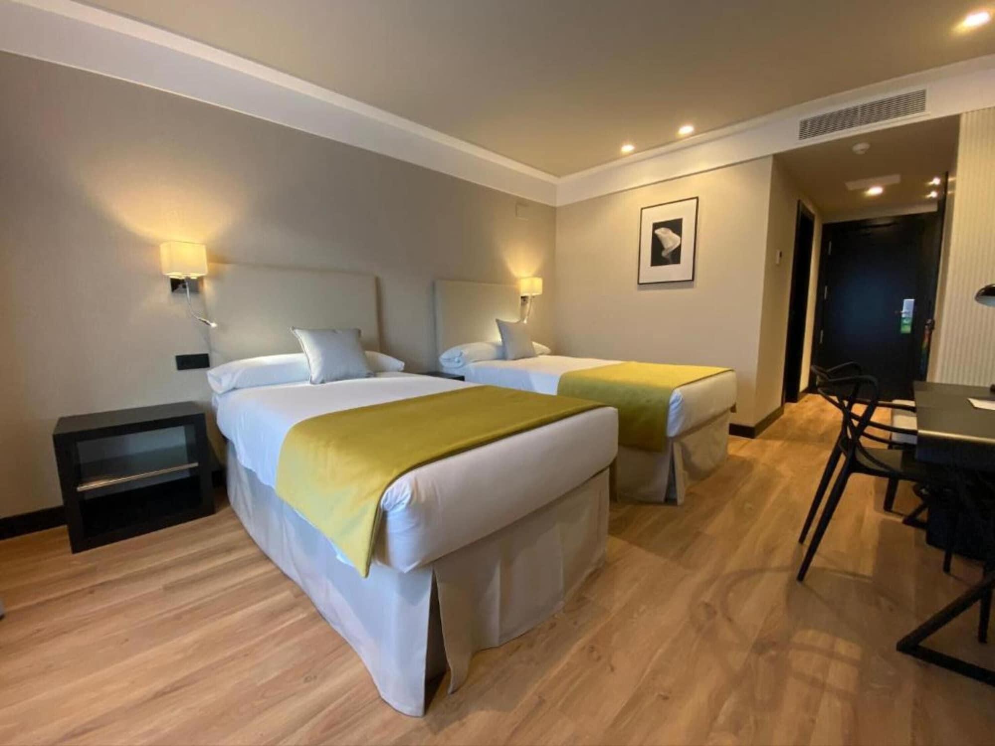 Hotel Parque Real Ciudad Real Ngoại thất bức ảnh