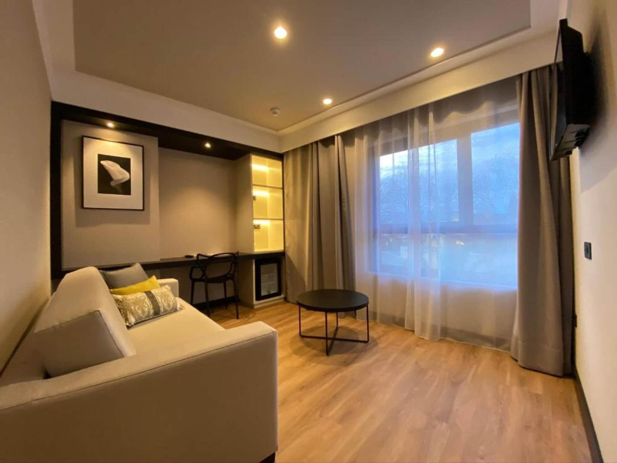 Hotel Parque Real Ciudad Real Ngoại thất bức ảnh